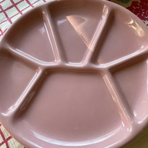 William Sonoma Pink Divided Plates Fondue Dessert Kids Appetizers 8” - Picture 3 of 3